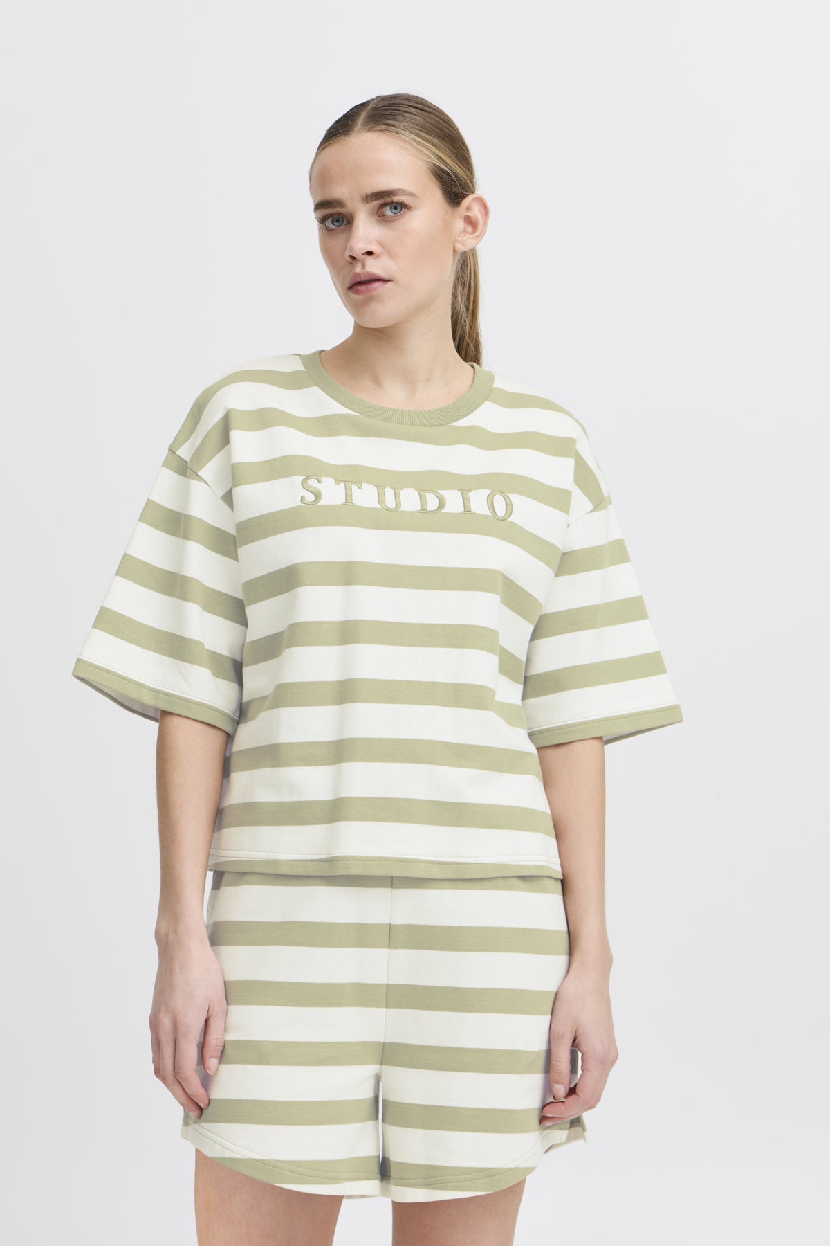T-shirts - Ihocie Sweat 2 van Ichi
