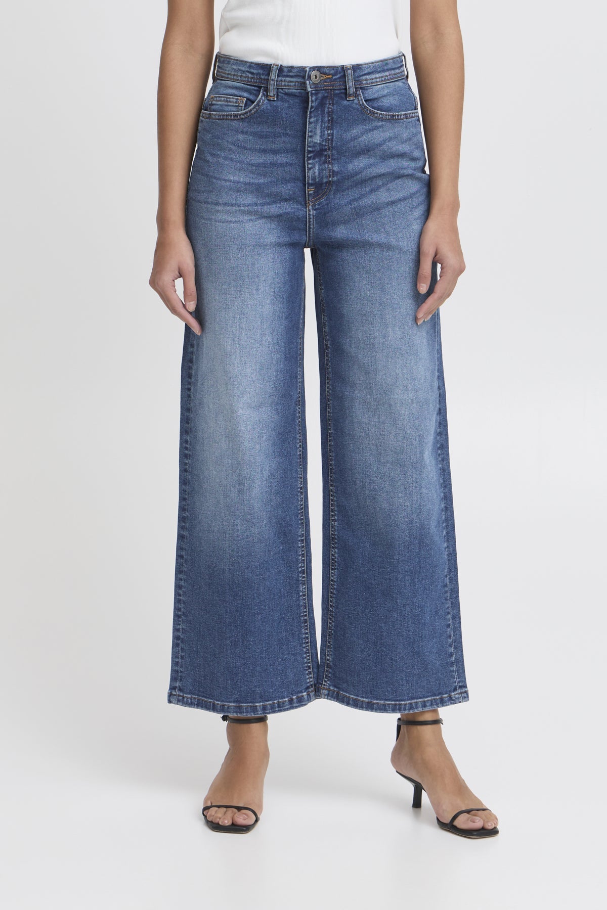 Medium Blue Jeans - Ihtwiggy Cropped High Waist van Ichi