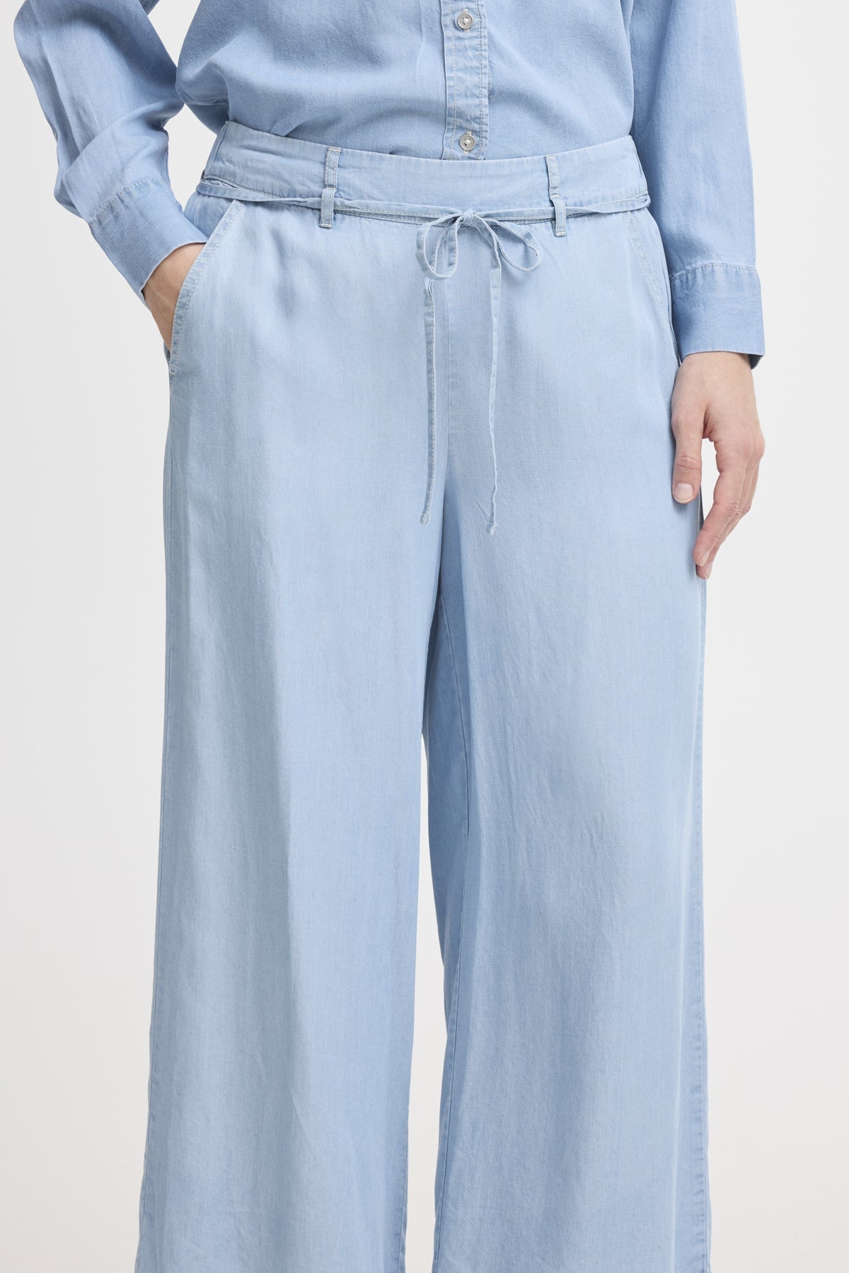 Broeken - Bykosmo Crop Pants van b.young