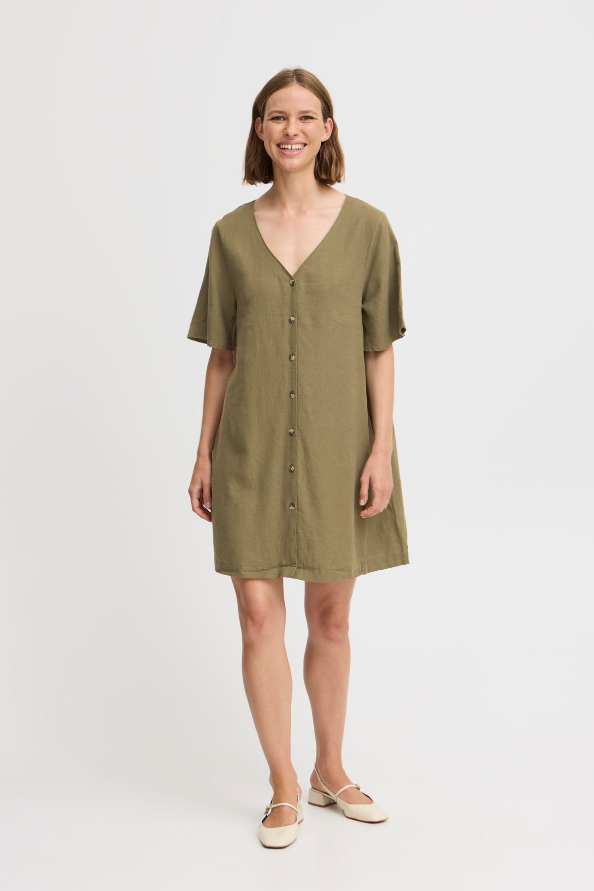 Jurken - Byfalakka Dress van b.young