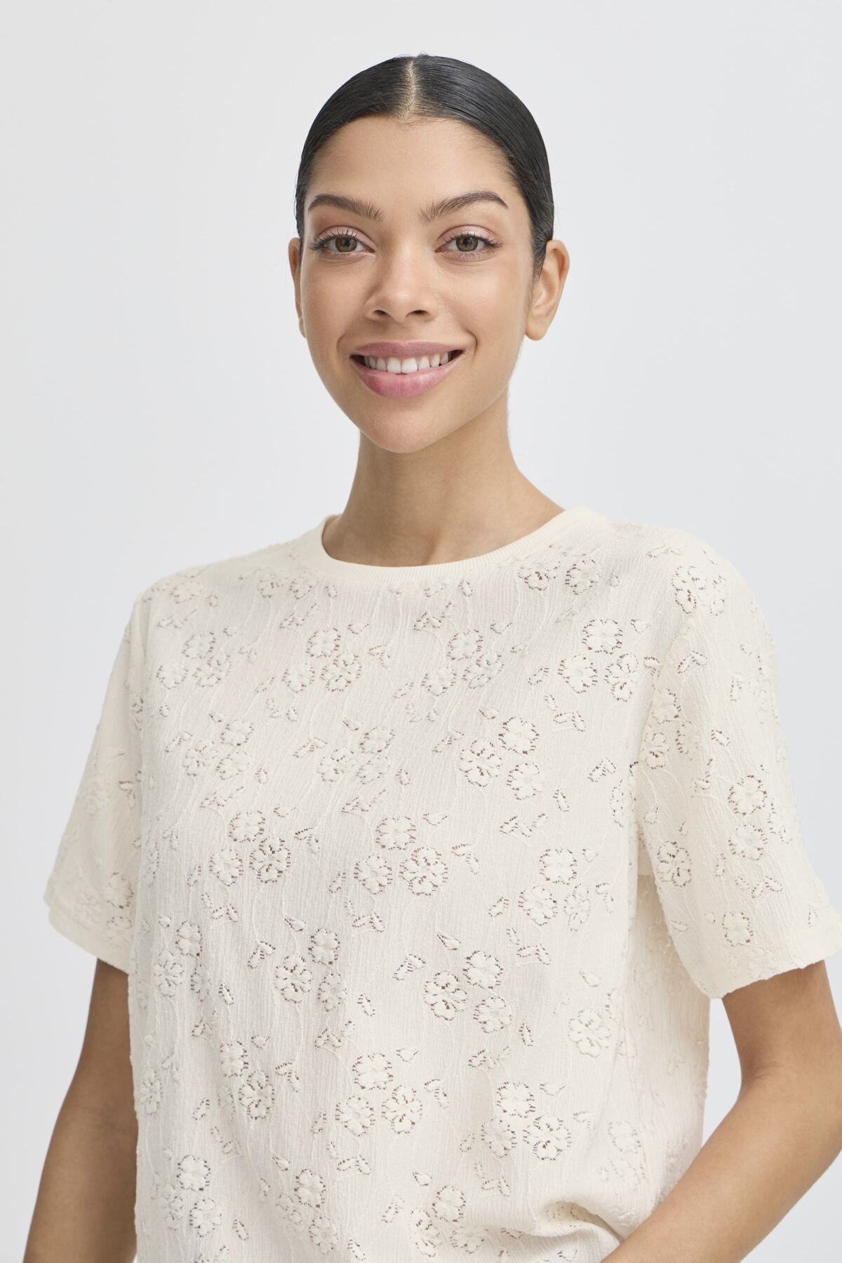 Birch T-shirts - Byullarina Tshirt van b.young