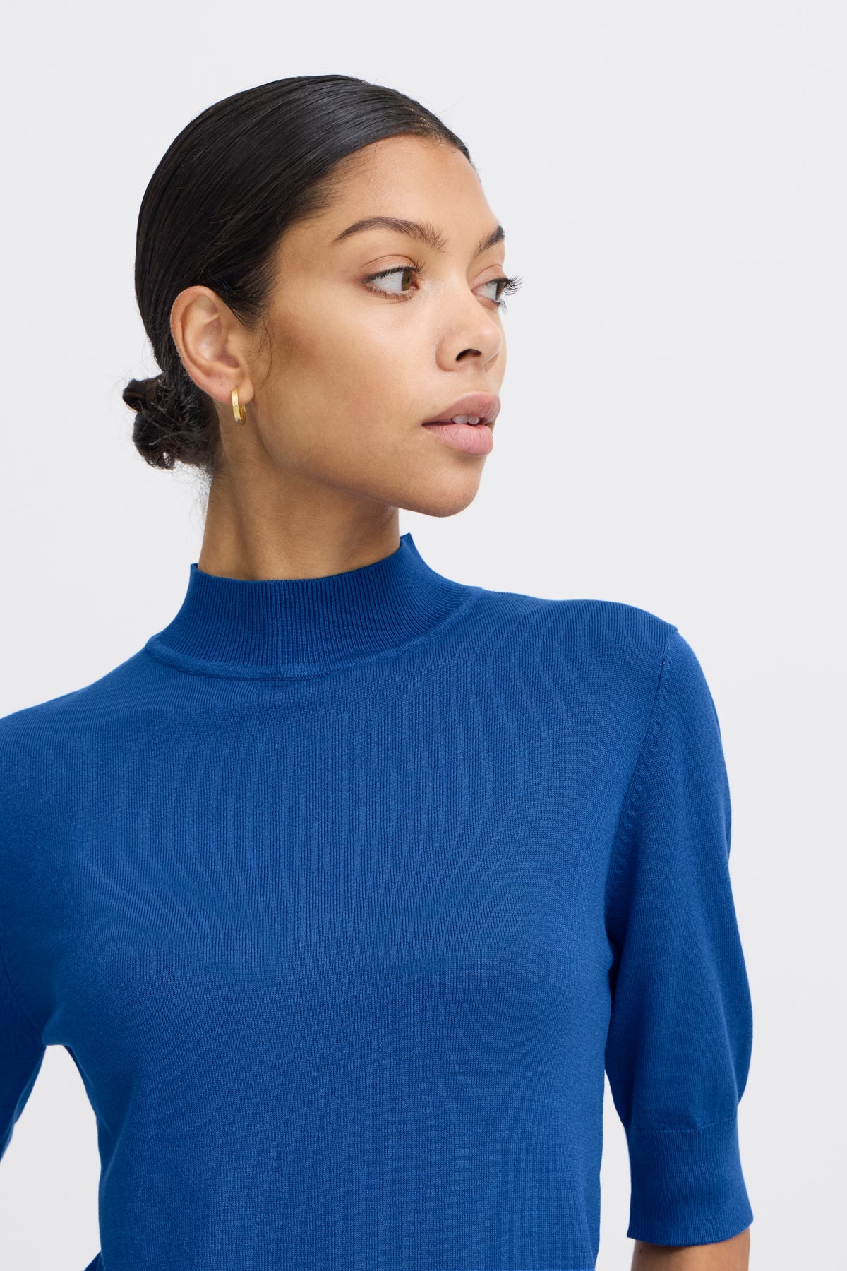 Blue Quartz Pulls - Bymmorla Turtleneck van b.young