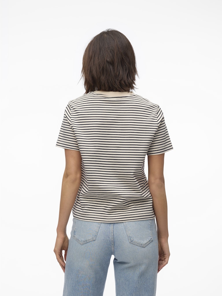 T-shirts - Vmjada Naima Ss O-Neck T-Shirt van Vero moda
