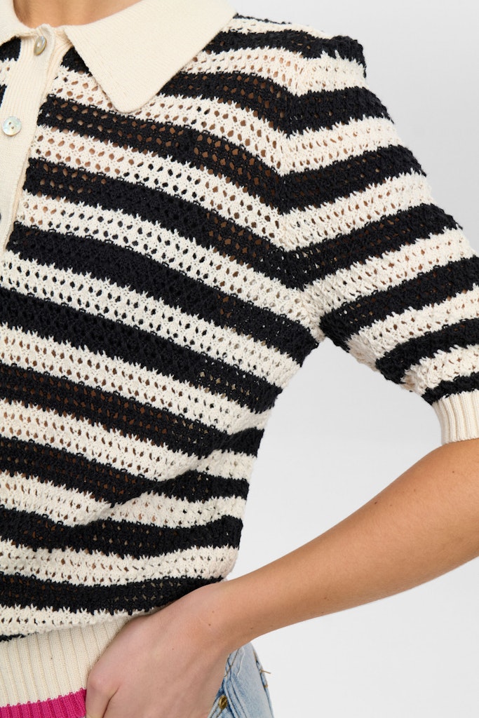 Pulls - Nuvillia Ss Pullover van Numph