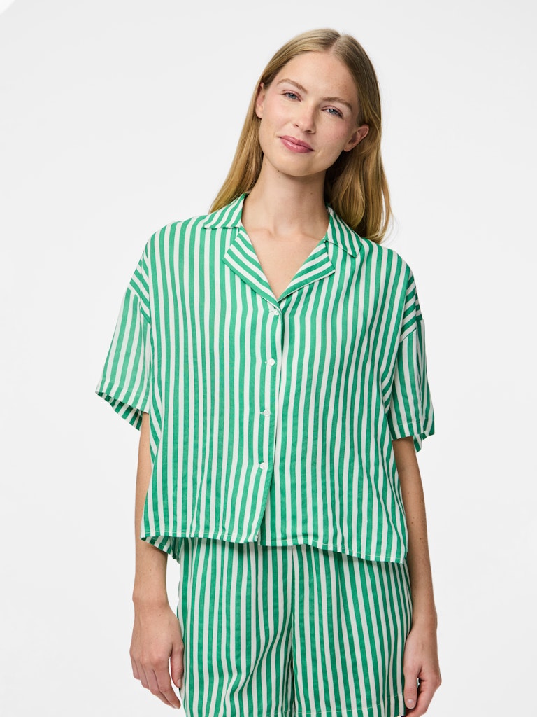 Shirts - Pcnya 2/4 Shirt ss25 van Pieces