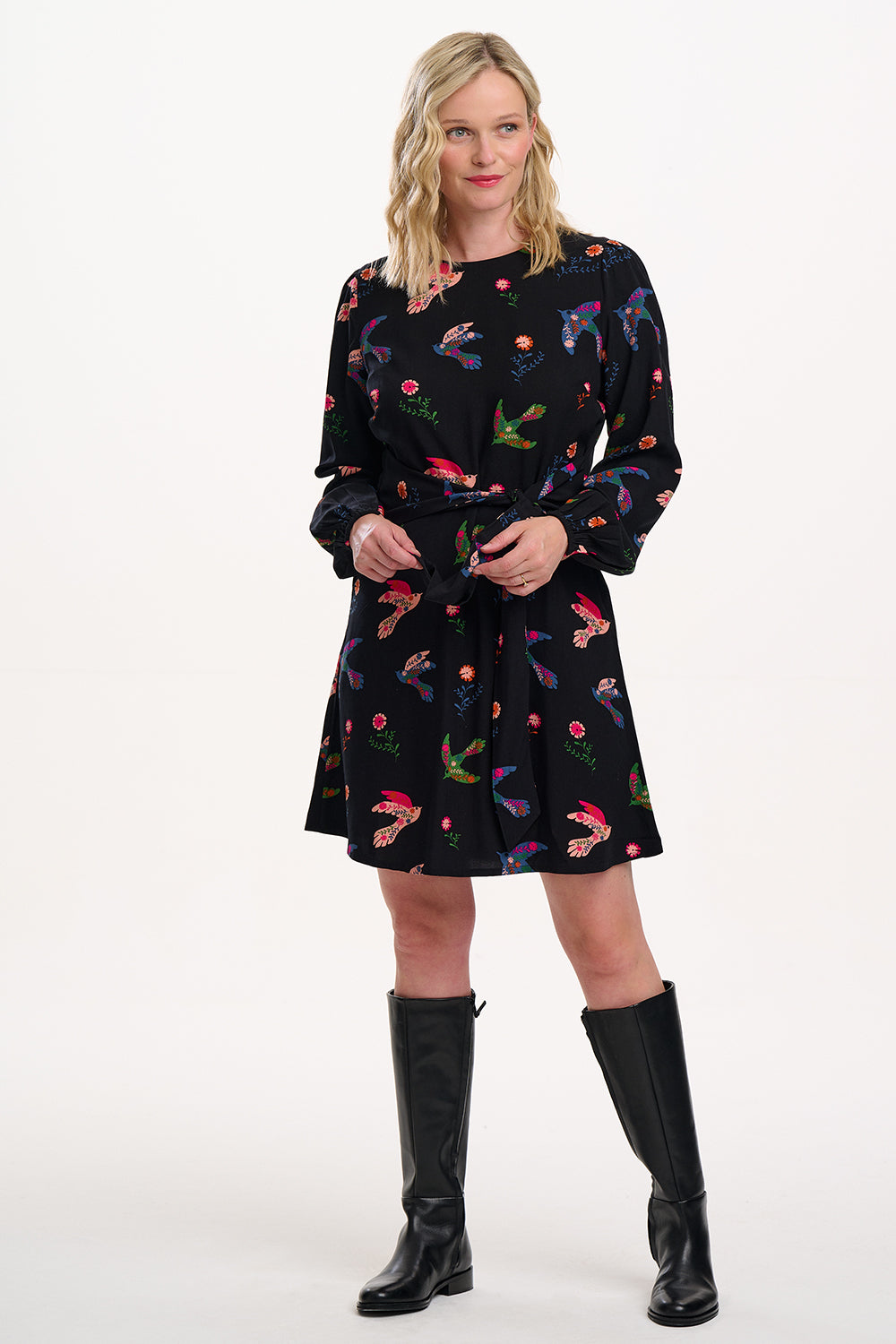 Jurken - Oksana Mini Dress van Sugarhill Boutique