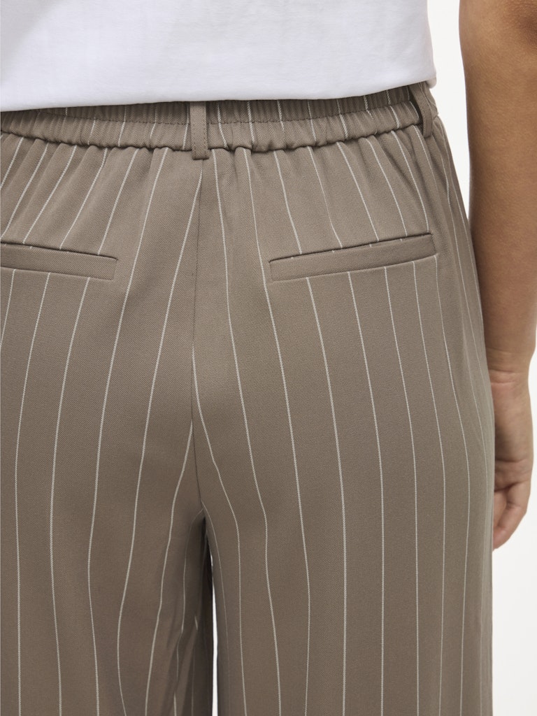 Broeken - Vivarone Pattern Hw Wide Pant - Noos van Vila
