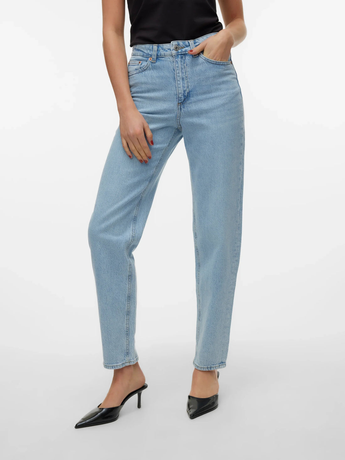 Light blue denim Jeans - Vmtessa Hr Mom Jeans Ra339 Ga Noos van Vero moda