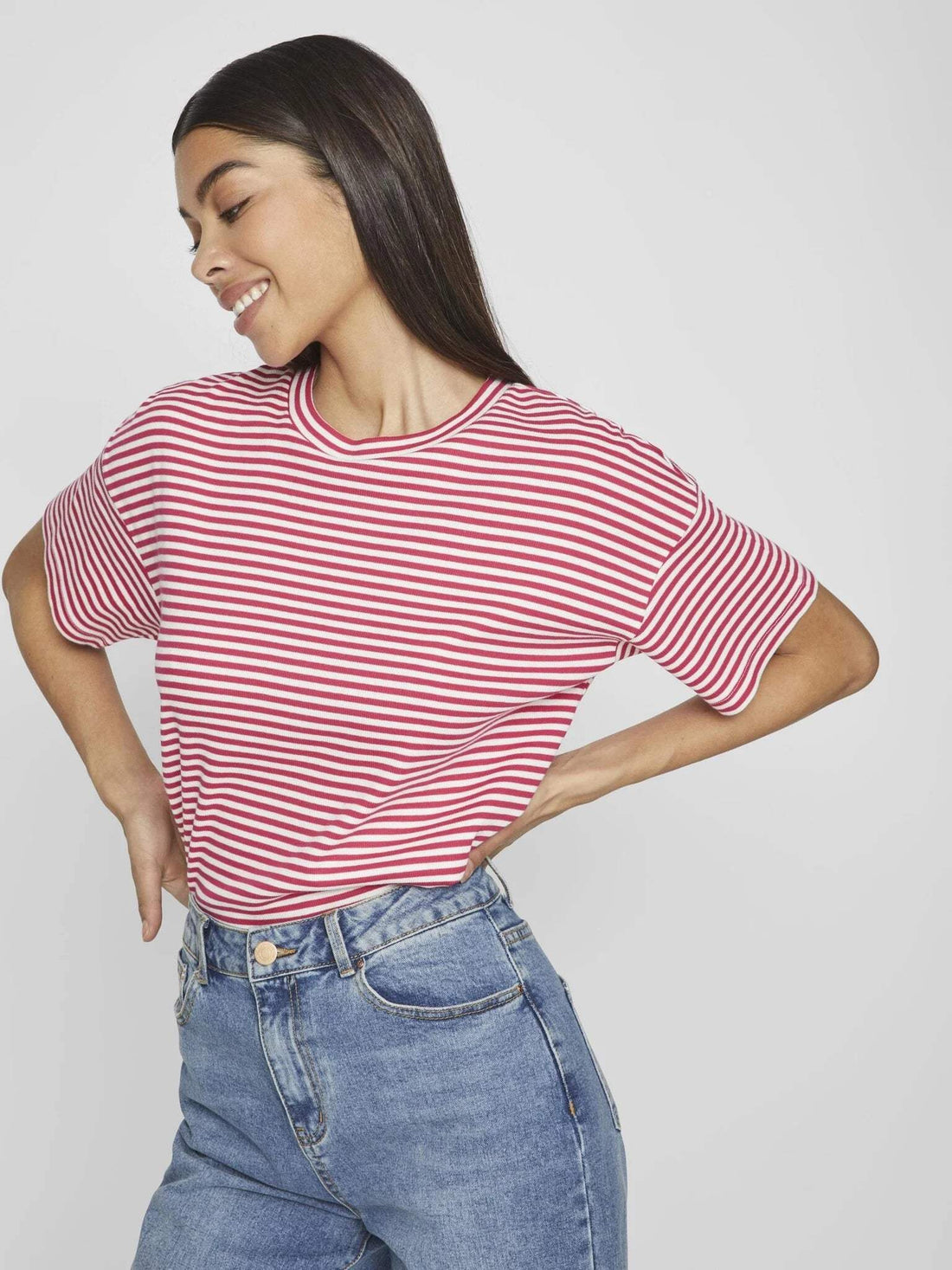 T-shirts - Vijada New O-Neck S/S T-Shirt van Vila
